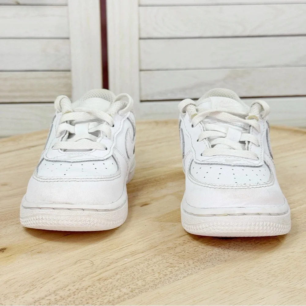 Nike ToddlerAir Force 1 Low LE‎ Triple White Sneakers Toddlers 8 DH2926-111